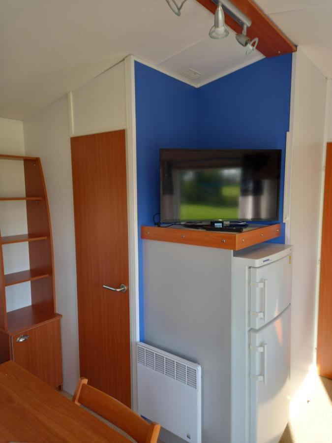 Mobilhome Nature Saint-Laurent-sur-Mer Exterior photo
