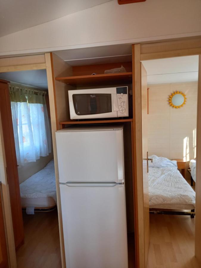 Mobilhome Nature Saint-Laurent-sur-Mer Exterior photo